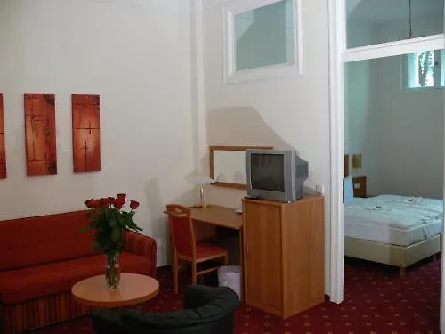 Hotel Orion ברלין