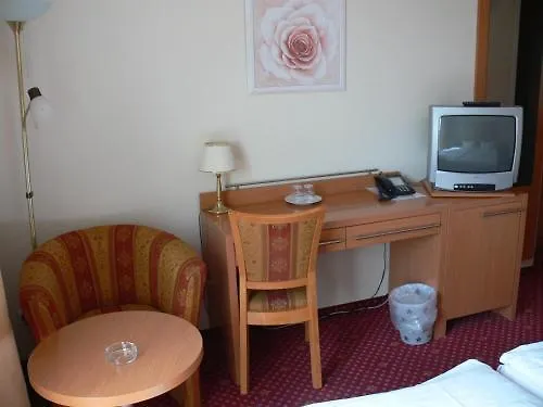 Hotel Orion Berlim 3*,